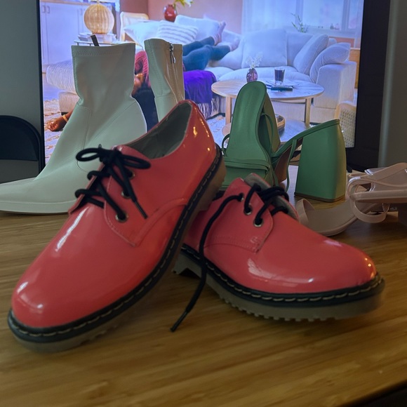 Nicole Lee chunky hot pink!! - Picture 2 of 3